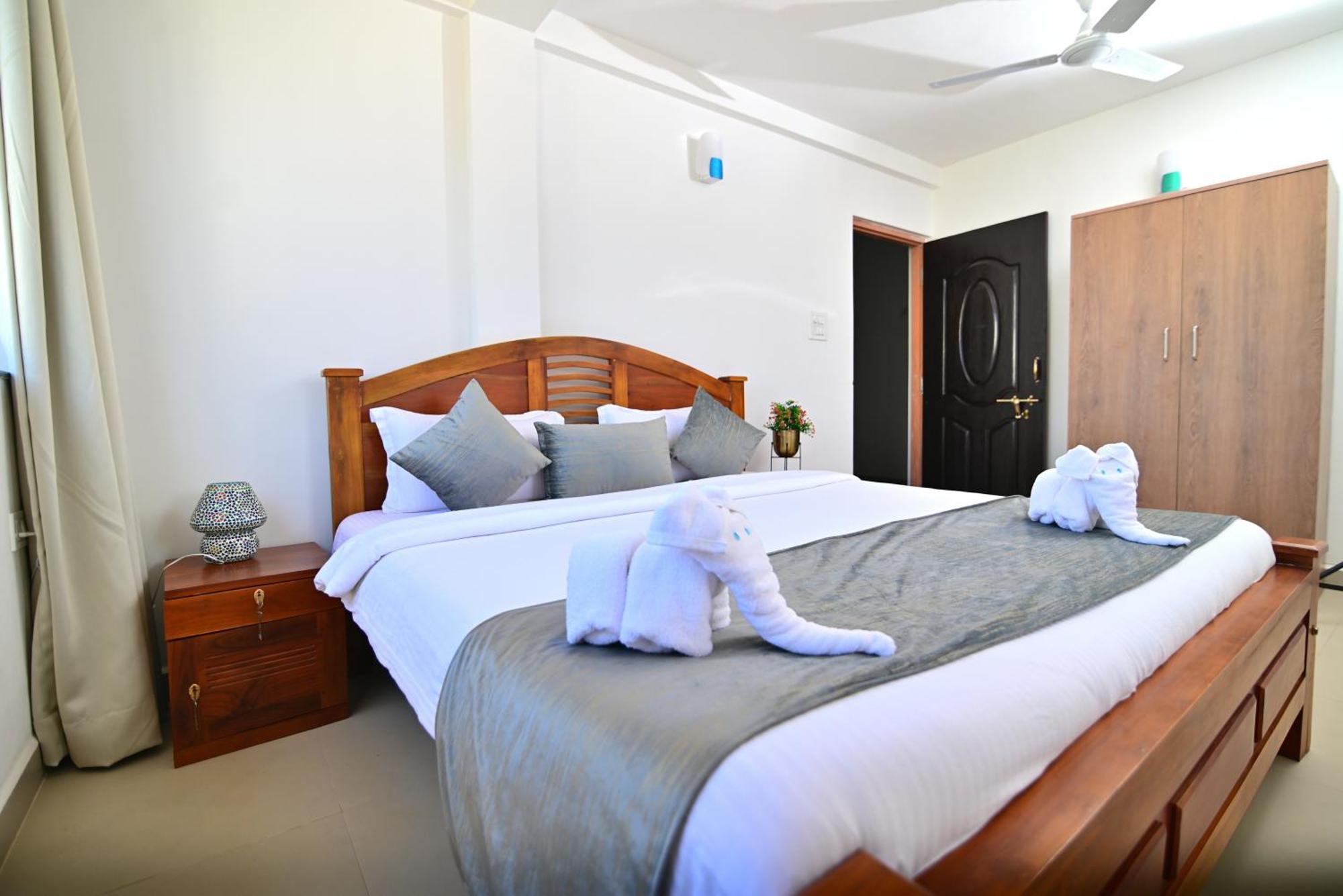 Q Lite Calangute Hotel Kültér fotó