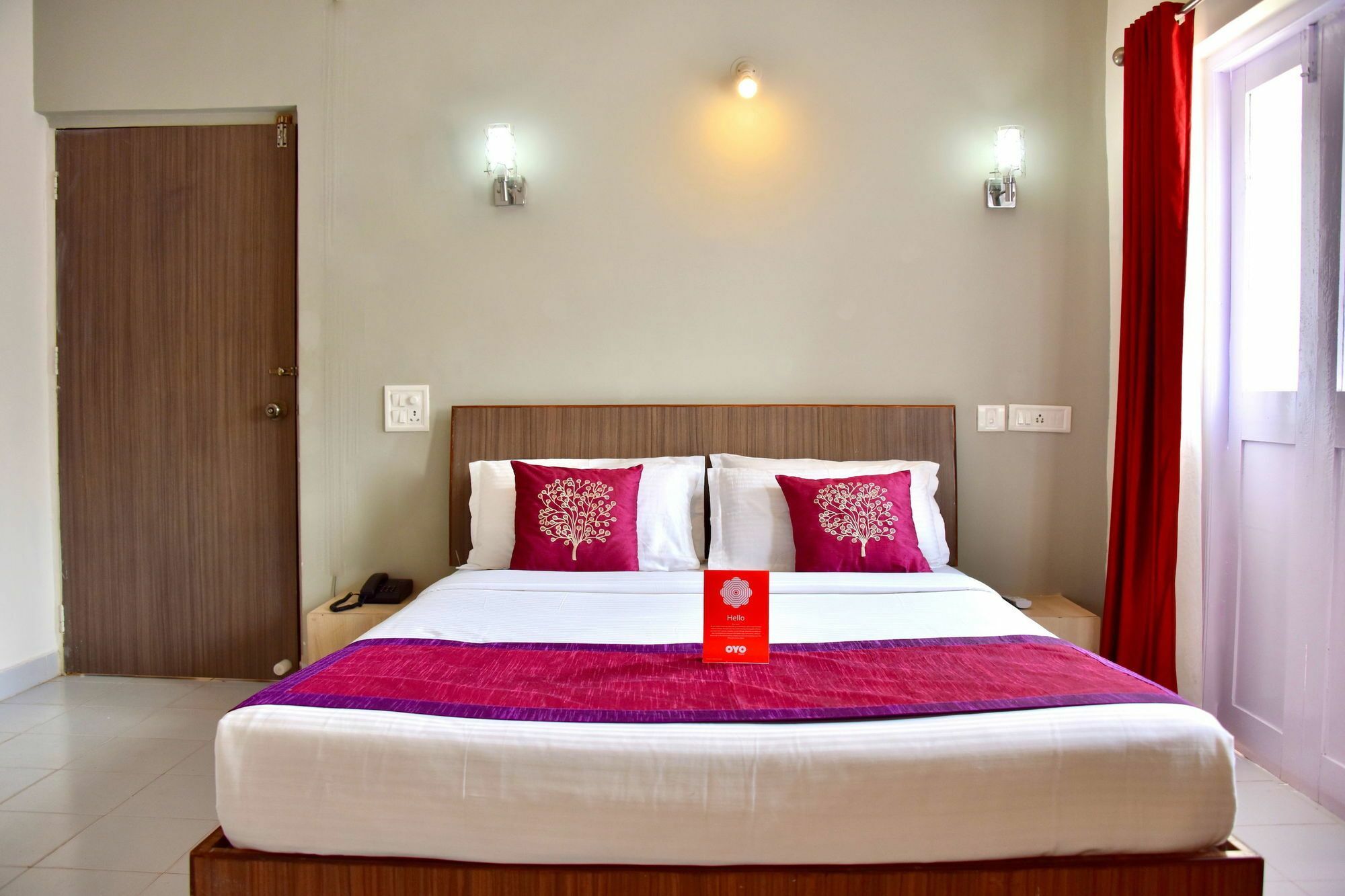 Q Lite Calangute Hotel Kültér fotó