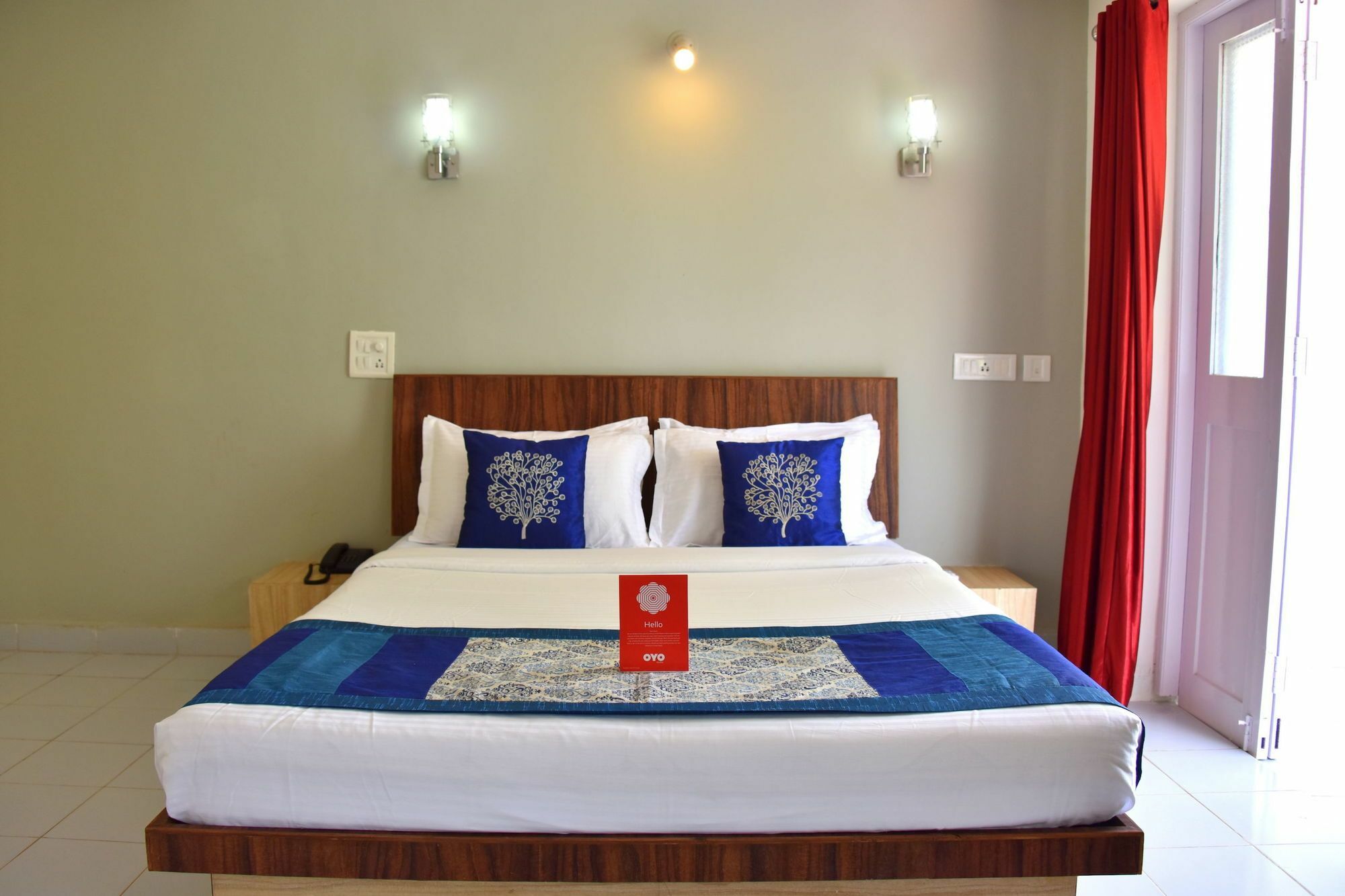 Q Lite Calangute Hotel Kültér fotó